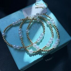 Newton Gold and White Pearl Bracelet Trio